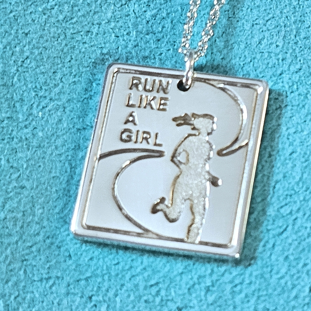🏃‍♀️Tiffany & Co. x Nike “Run Like A Girl” Sterling Silver 925 Necklace ✨️ - Picture 15 of 16